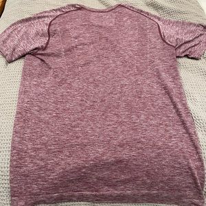 Lululemon Metal Vent Tech shirt